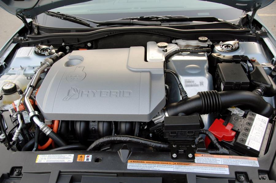  Ford Fusion Hybrid 2010 года  (US) (фото 104 из 111)